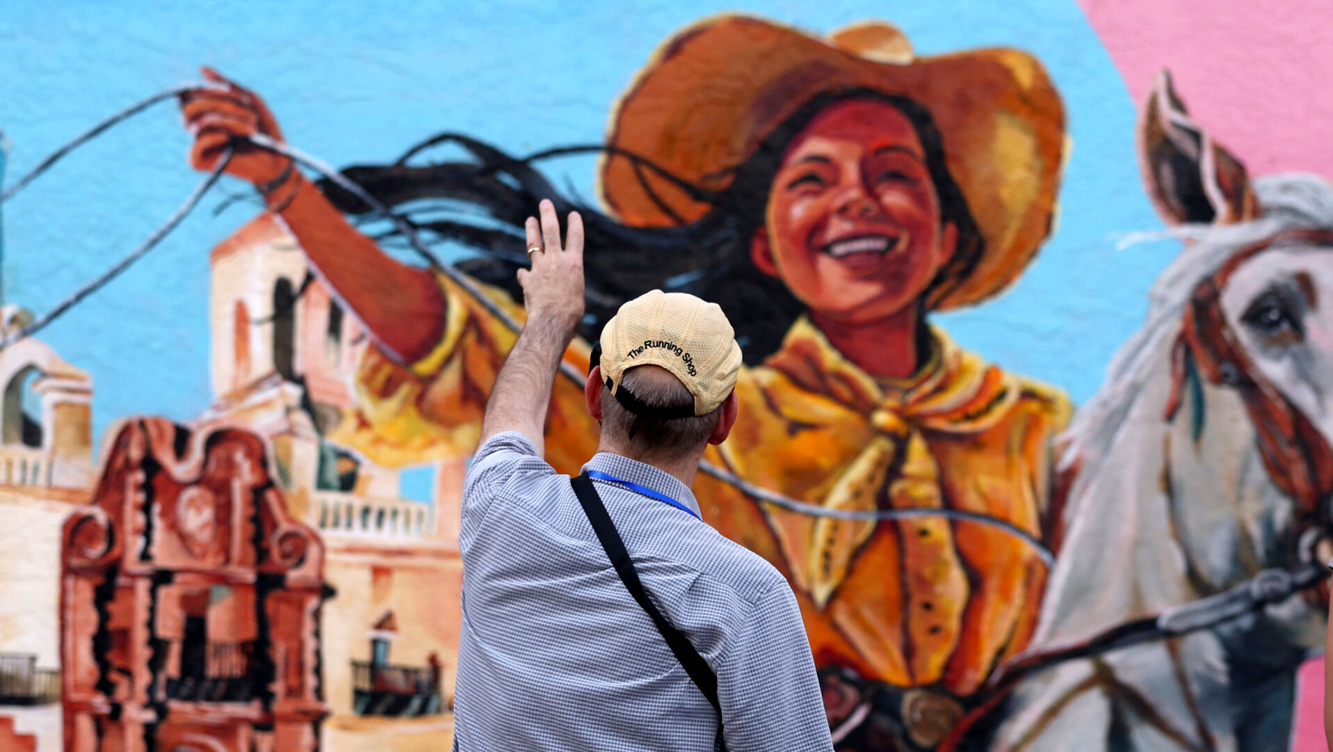 Mural tour
